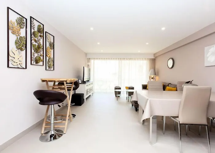 Апартаменты 3p Traversant A 2 Min Des Plages, Parking Prive - 3p Traversant A 2 Min Des Plages, Parking Prive Mae-1583 *