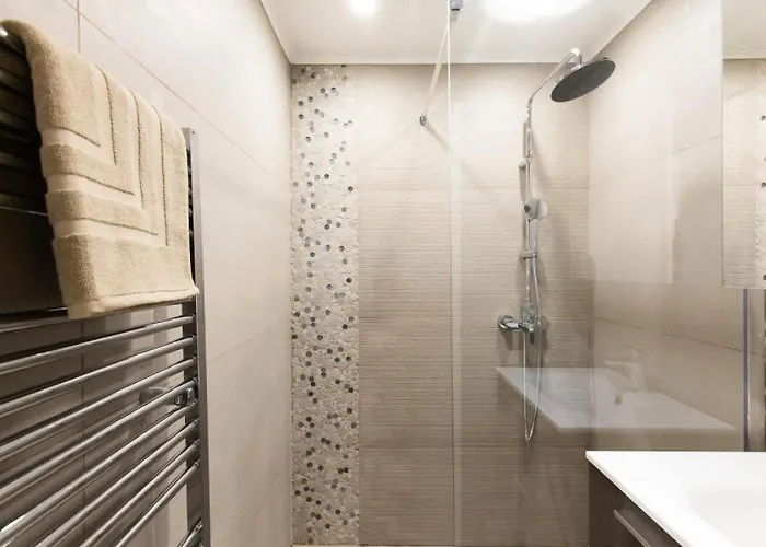 3p Traversant A 2 Min Des Plages, Parking Prive - 3p Traversant A 2 Min Des Plages, Parking Prive Mae-1583 * Канны