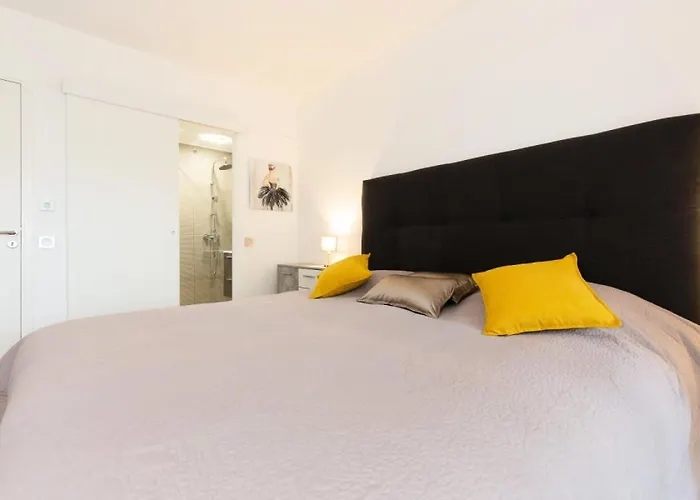 Апартаменты 3p Traversant A 2 Min Des Plages, Parking Prive - 3p Traversant A 2 Min Des Plages, Parking Prive Mae-1583 *