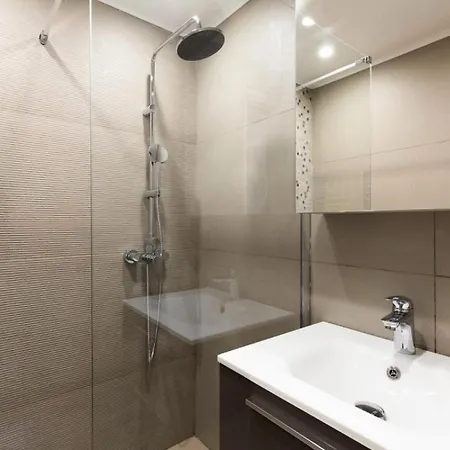 Appartement Résidence 3p Traversant à 2 Min Des Plages, Parking Privé - 3p Traversant à 2 Min Des Plages, Parking Privé Mae-1583 *